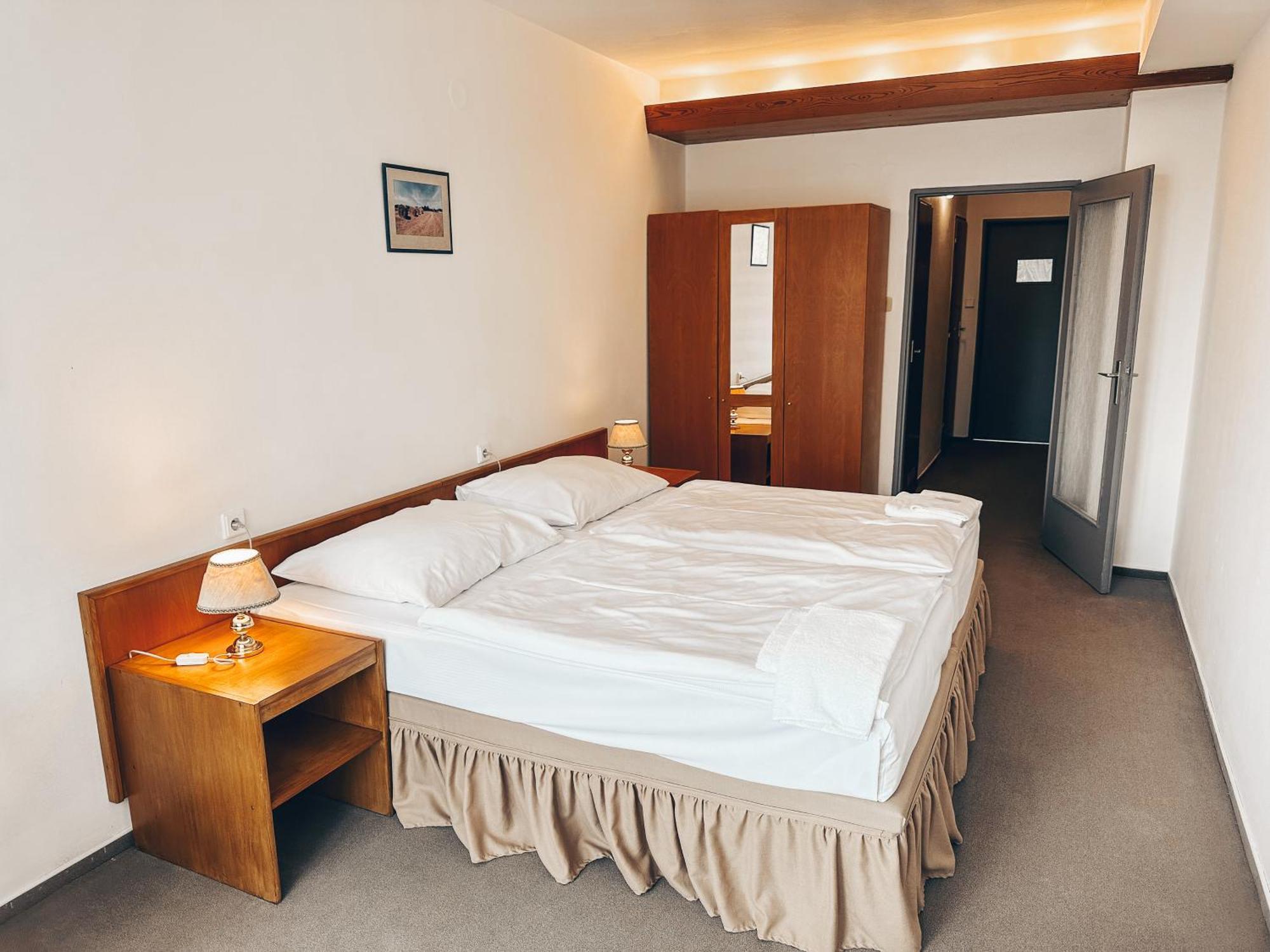 Hotel Medlov Нове Место на Мораве Екстериор снимка